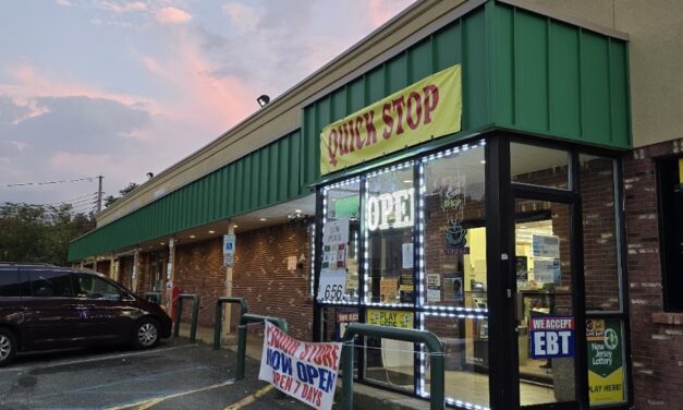 Quick Stop Food & Liquors